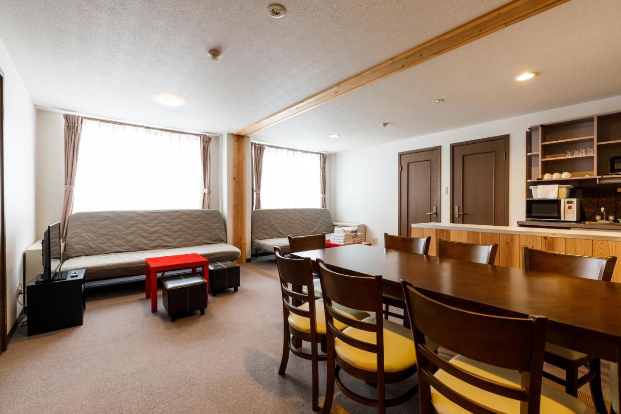 Tabist Condominium Hakuba Goryu Exteriör bild