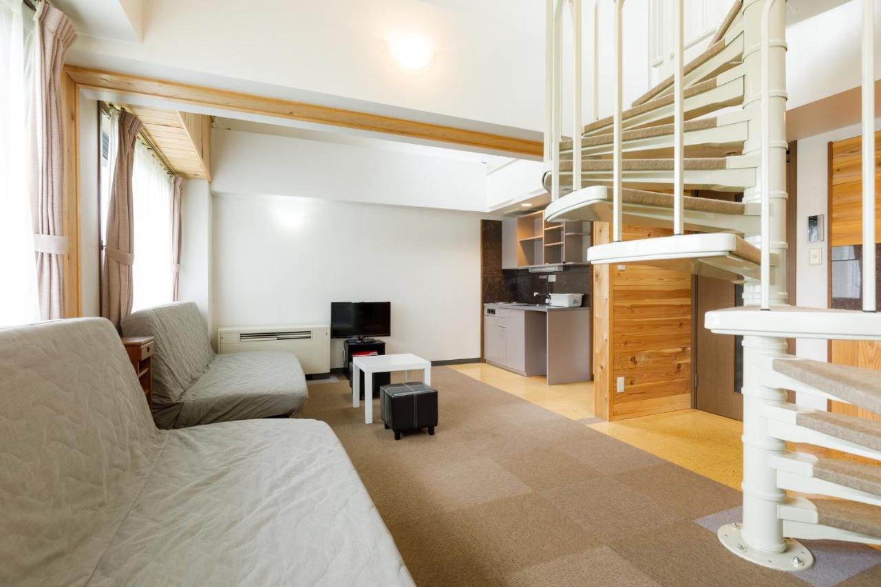 Tabist Condominium Hakuba Goryu Exteriör bild