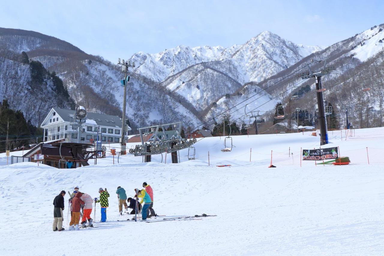 Tabist Condominium Hakuba Goryu Exteriör bild